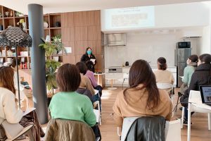 講演会にて